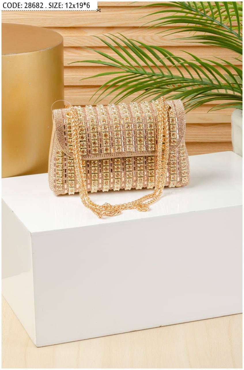 /public/uploads/photos/shares/Suzy bags/IMG_2678.jpeg